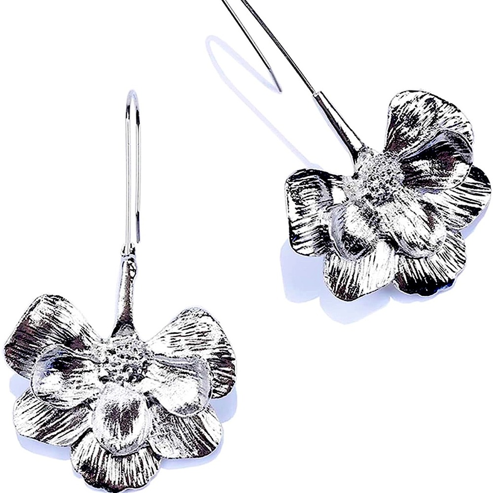 Flowers Gorgeous Silver Earrings